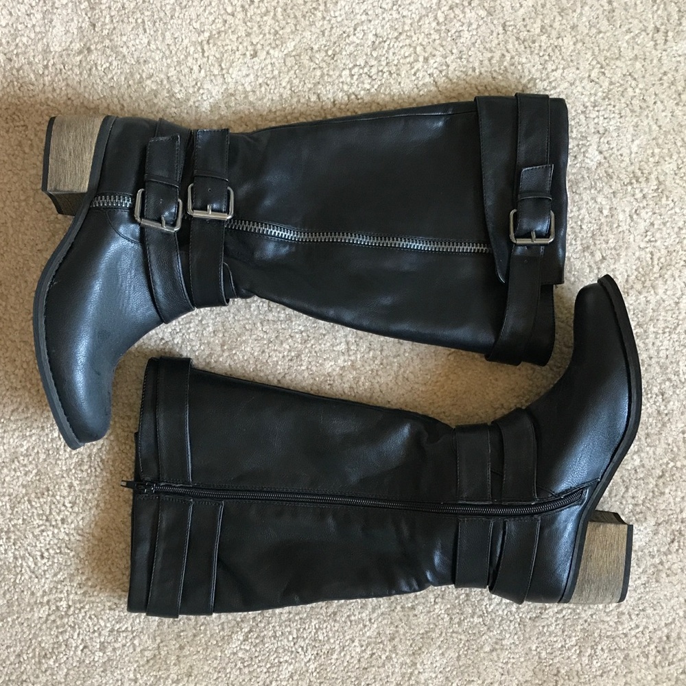 NWOT Moto Boots - Size 9W - Wide Calf - Avenue